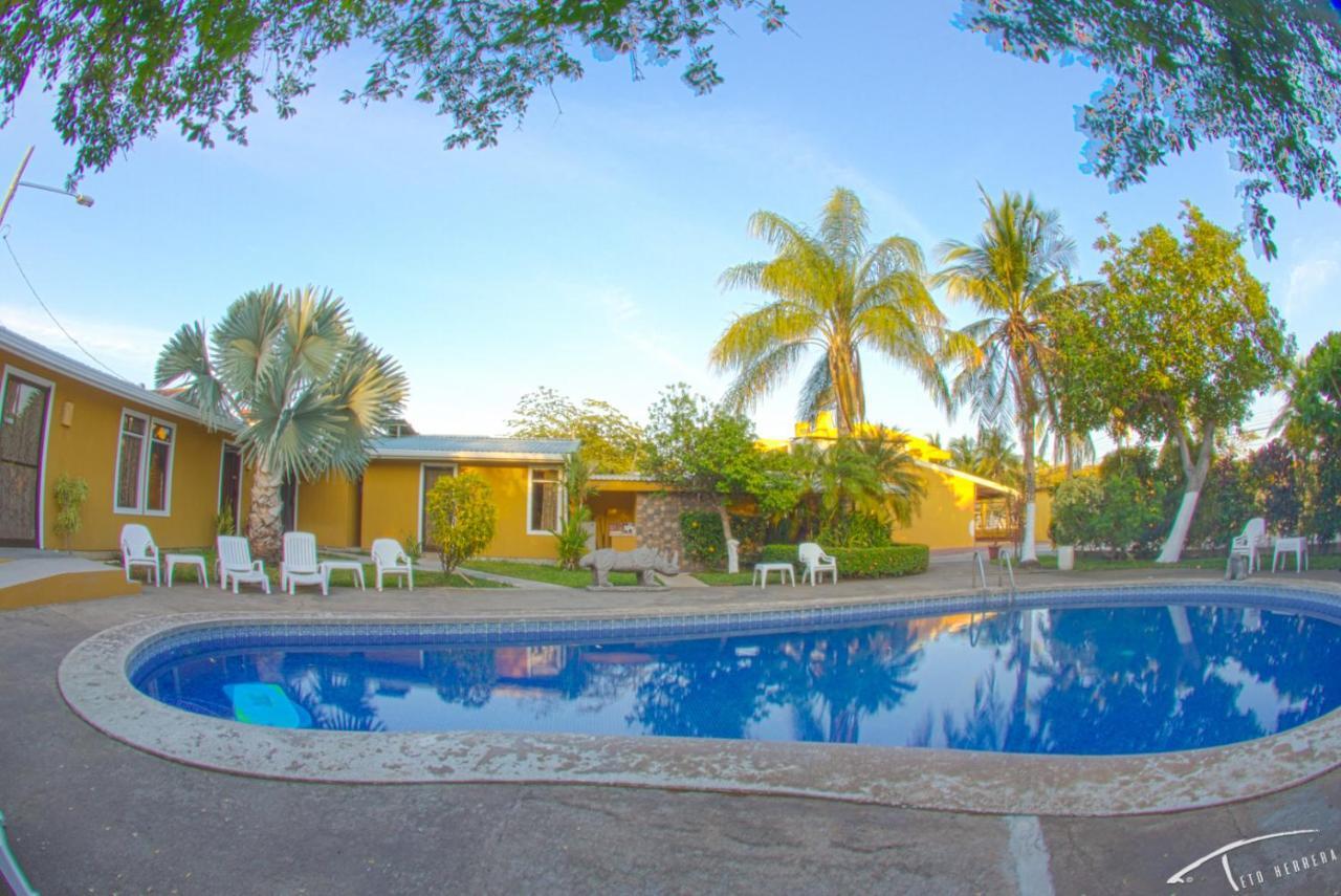 פונטארנס Hotel La Punta מראה חיצוני תמונה